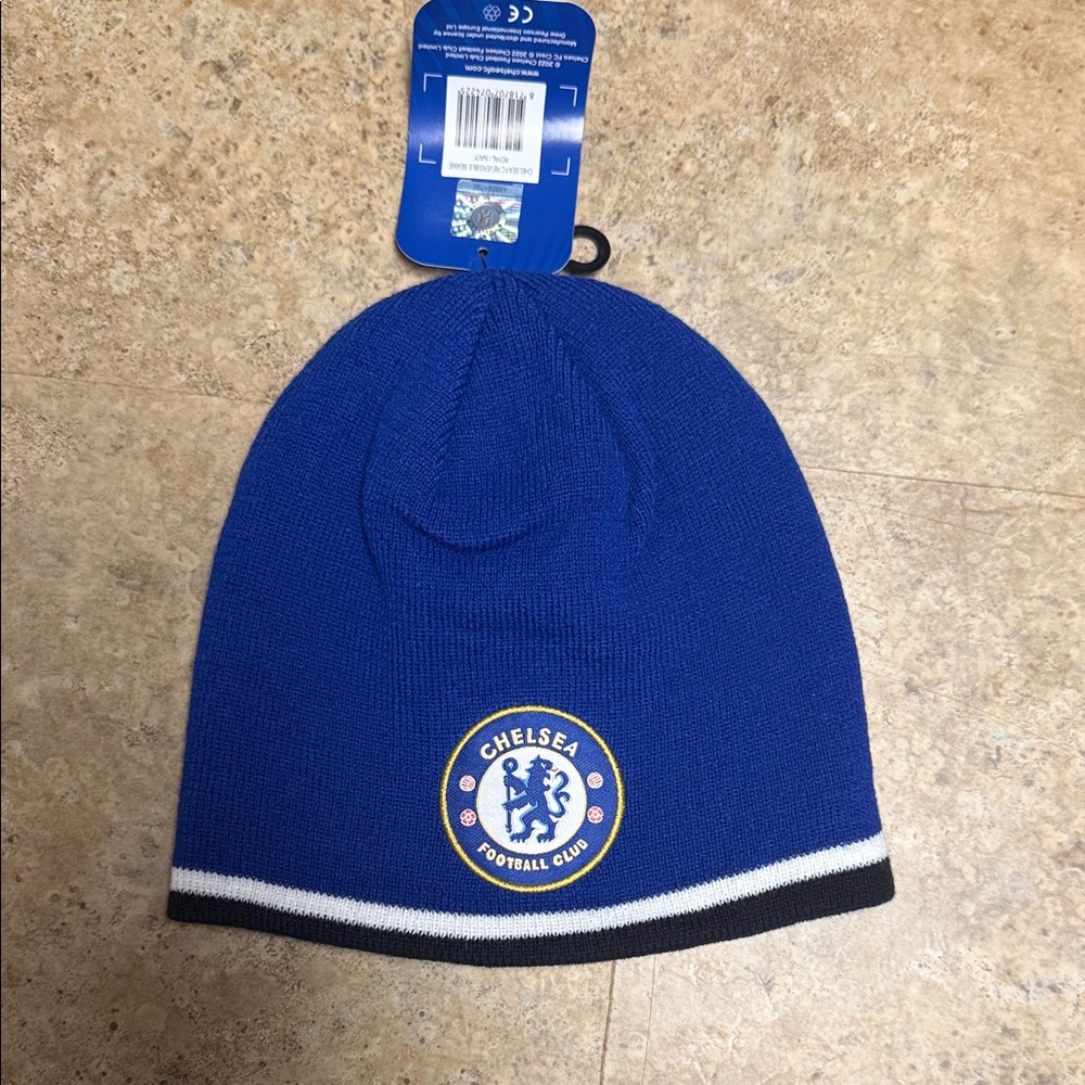 Chelsea FC Reversible Beanie NWT